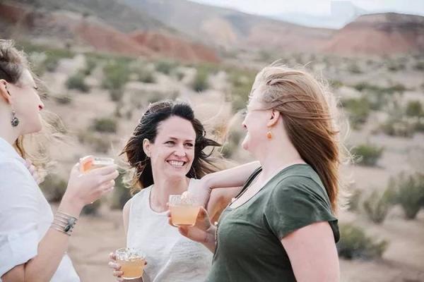 命若琴弦：生活的弹奏与韵律