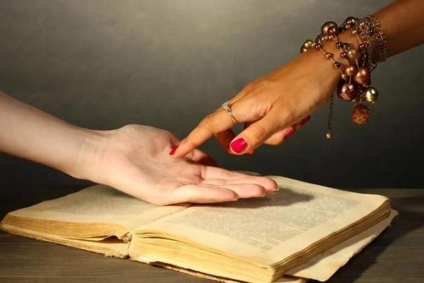 1993腊月十八的命运探索与人生哲学