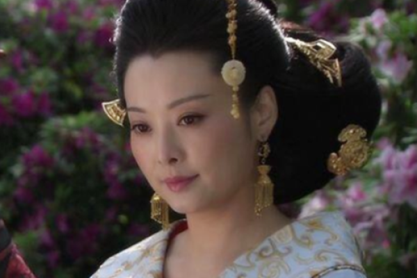 红颜簿：通过命理解析生肖的神秘与魅力