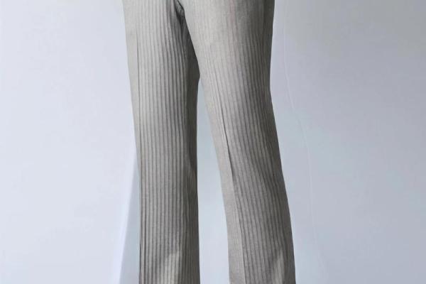 土命人士如何选择裤子颜色，提升运势与魅力！