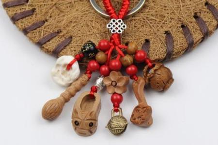 剑金命君子风采：招财的神秘颜色探索