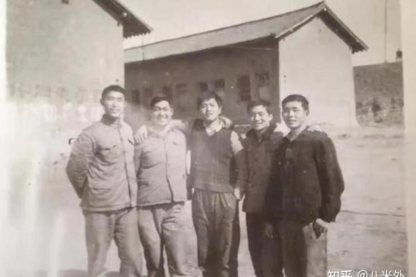 探秘1986年12月1日:那一天的命运与奇迹 探秘1986年12月1日:那一天的命运与奇迹