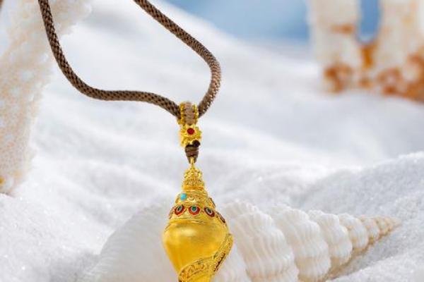 海中金命佩戴挂件的最佳选择与风水建议 海中金命佩戴挂件的最佳选择与风水建议