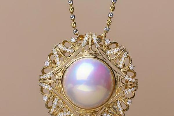 大海水命的首饰搭配指南：让你的气质如海洋般迷人！