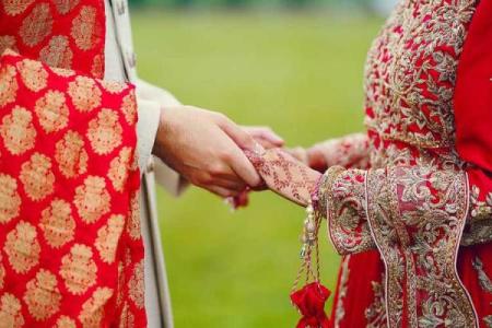 命理学视角下妻子在丈夫生活中的重要作用与影响