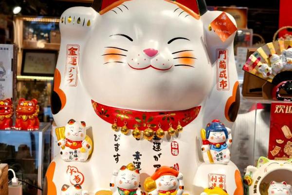 探索锡箔金命人的吉祥物与最佳搭配，开启好运之门！