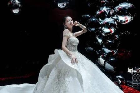 妖精命：诠释生命的美丽与神秘的背影