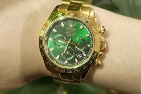 金命人士如何选择手表颜色，让财气倍增！