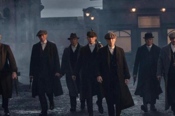 命运的交响乐：文命与武命的深邃探索