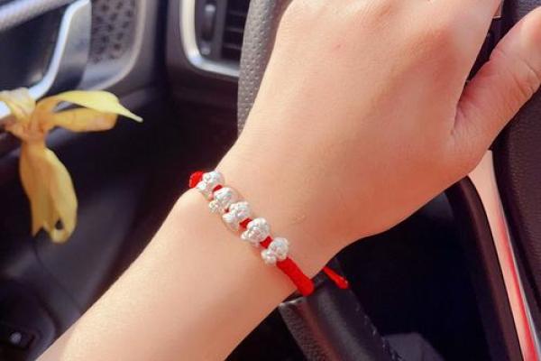 命犯小人,佩戴这些吉祥物助你化解煞气,保护自己! 命犯小人,佩戴这些吉祥物助你化解煞气,保护自己!