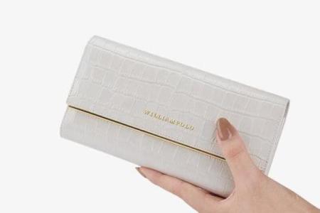 火命人适合什么颜色的钱包？揭开财富密码的秘密！