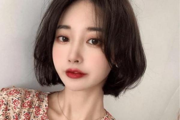 金命女生适合的发型推荐,优雅又清新! 金命女生适合的发型推荐,优雅又清新!