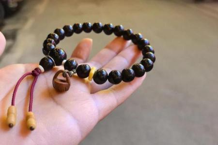 巧妙搭配：海底金命的文玩佩戴介绍与建议