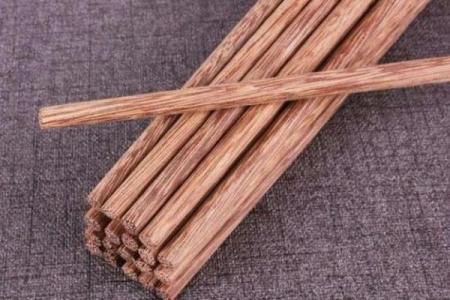 用什么筷子测你什么命，探秘食器背后的命理玄机！