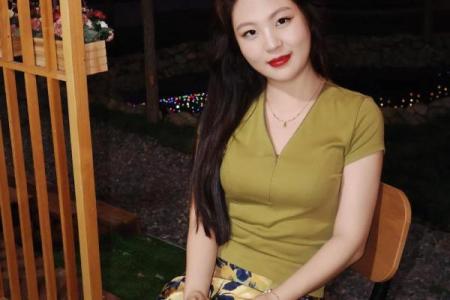 笑容如花，让人生精彩：浅谈甜美笑容的命运之路