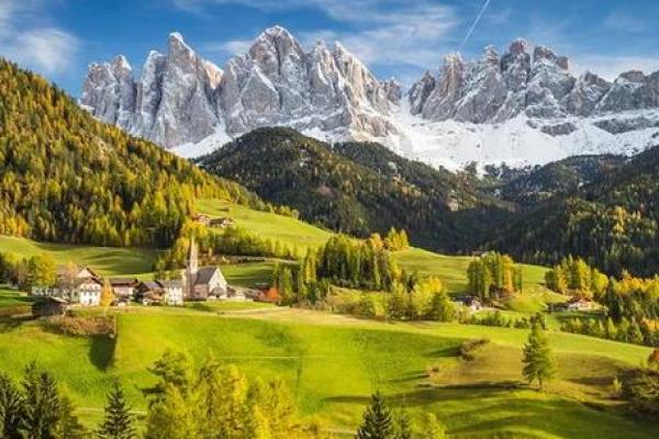 79年火命的颜色选择与生活智慧探讨 79年火命的颜色选择与生活智慧探讨