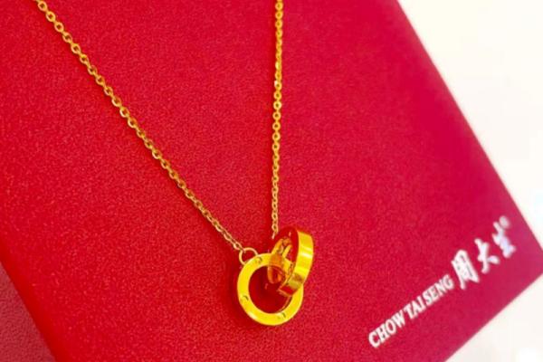 探讨水命者适合佩戴的首饰，为你的气场增值！