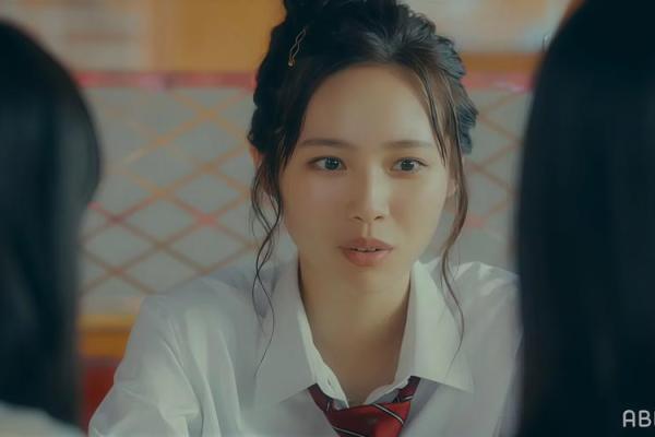 《娇妻九条命：爱与牺牲的终极诠释》