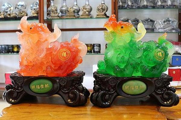 木命聚财颜色推荐：春意盎然，财富伴你行！