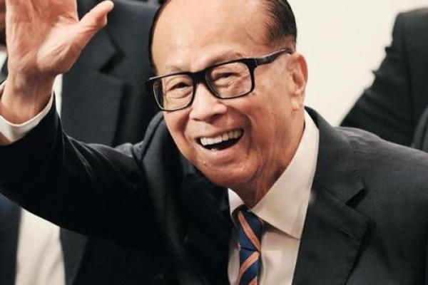 李嘉诚：命运之神对他微笑的秘密