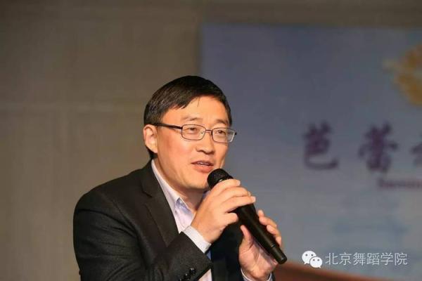 刀尖金命:适合的职业与发展方向探讨 刀尖金命:适合的职业与发展方向探讨