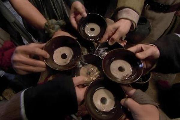 探秘遂命酒:酒中蕴含的命运与文化传承 探秘遂命酒:酒中蕴含的命运与文化传承